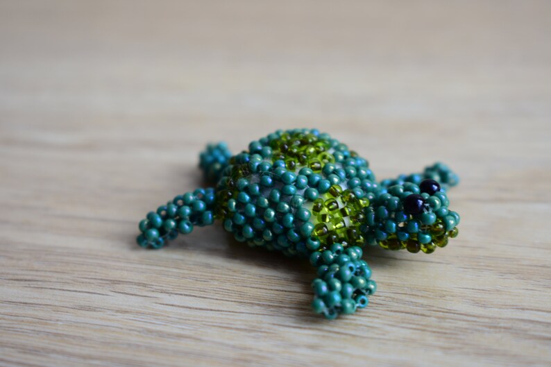 Sea turtle beaded turtle turtle keychains beaded keychains Etsy