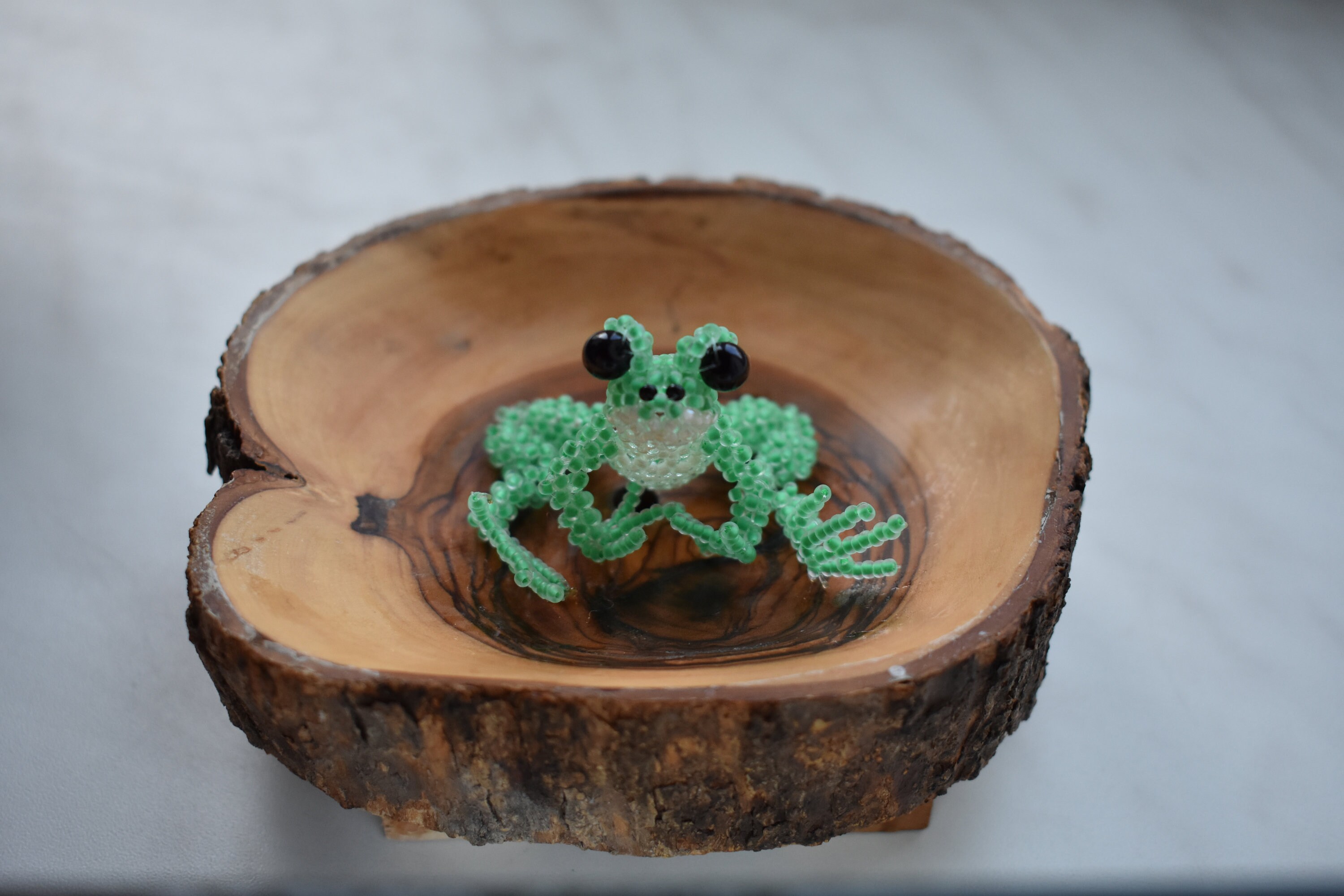 Green beaded frog. Gift for frog lover. 3d Beaded keychains Etsy