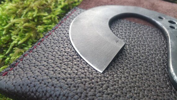 Survival Handaxe / Ulu