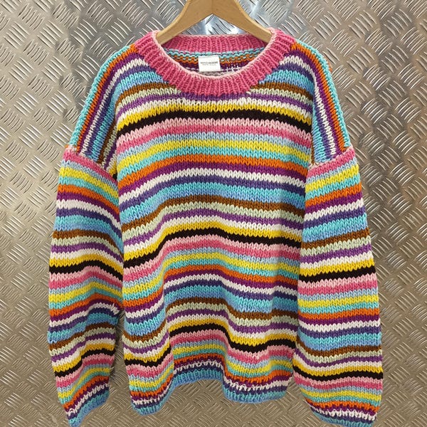 Pull rayé en laine de style vintage tricoté à la main