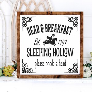 Letrero de Halloween Dead & Breakfast de 19,5 x 19,5 pulgadas. Letrero de estilo rústico, letrero de madera para Halloween, letreros de madera para otoño, decoración de Halloween, decoración de repisas para otoño
