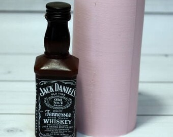 Mold bottle whiskey
