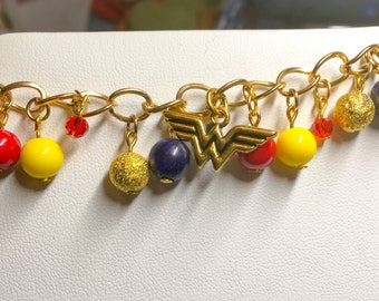 Wonder Woman Logo Charm Bracelet with Earrings