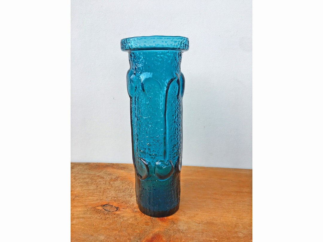 STELVIA Italian Glass Antigua Line | Designed by Wayne Husted