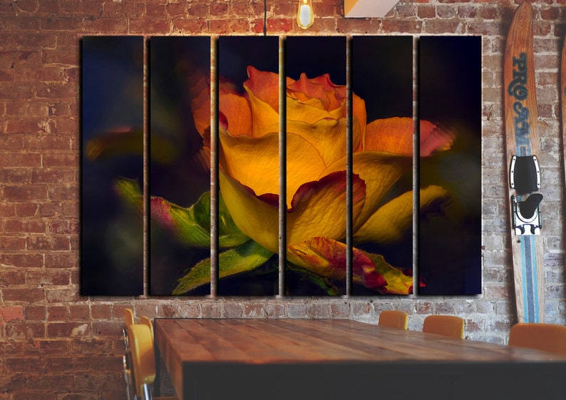 Flowers Themed Painting Rose gift Wall Art Decor Queen of flowers Canvas Picture Print Poster for Living Room Bedroom