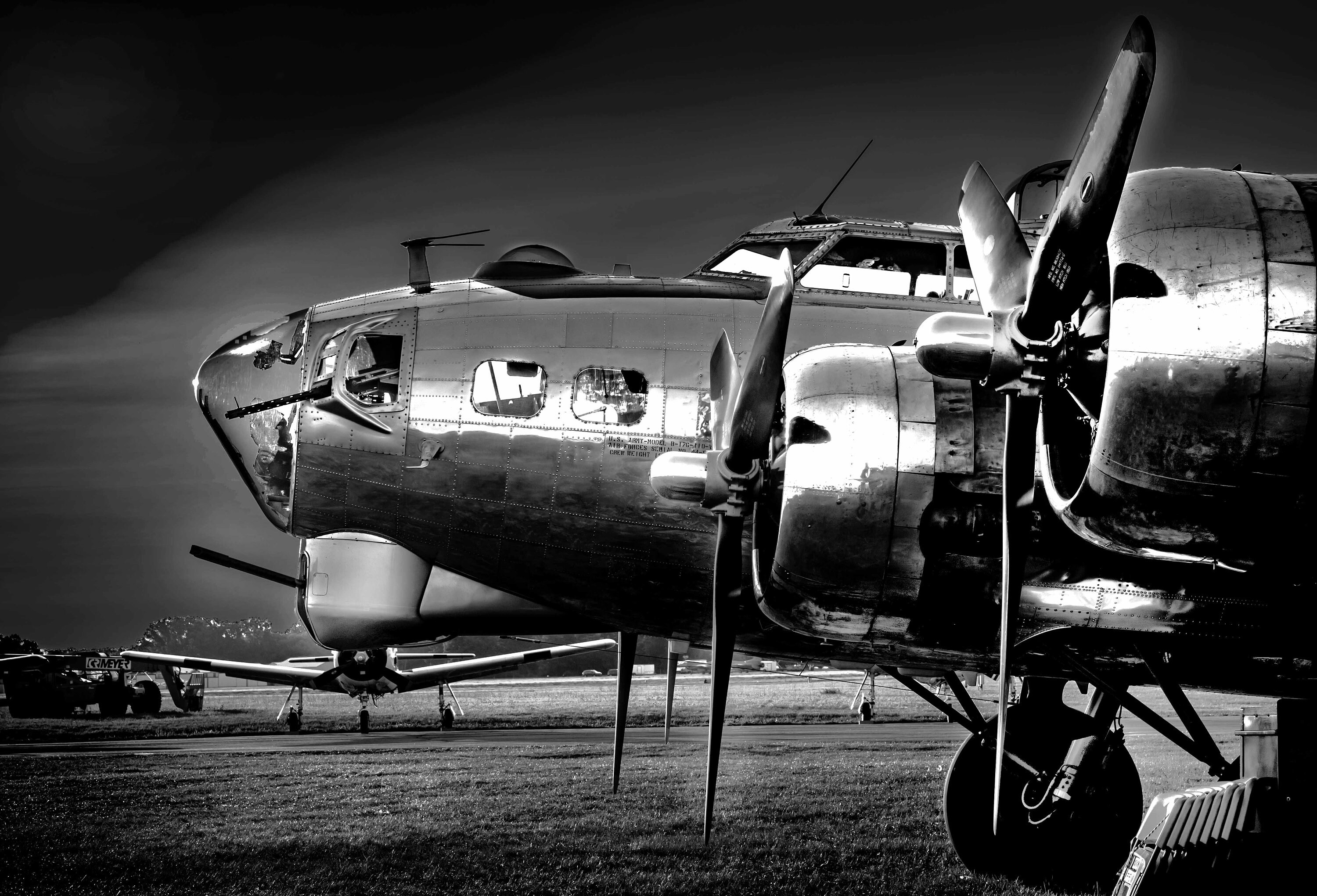 B-17 Military Airplane Printable Poster Aviation Printable | Etsy