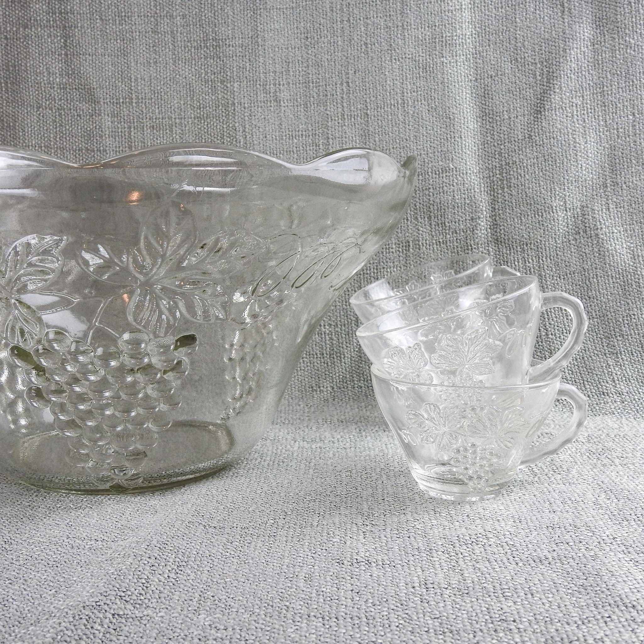 Vintage Punch Bowl Set / Anchor Hocking Harvest Grape Punch - Etsy