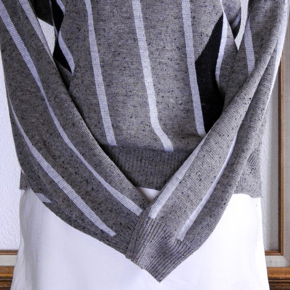 Vintage Knit Sweater Geometric Pattern - image 5