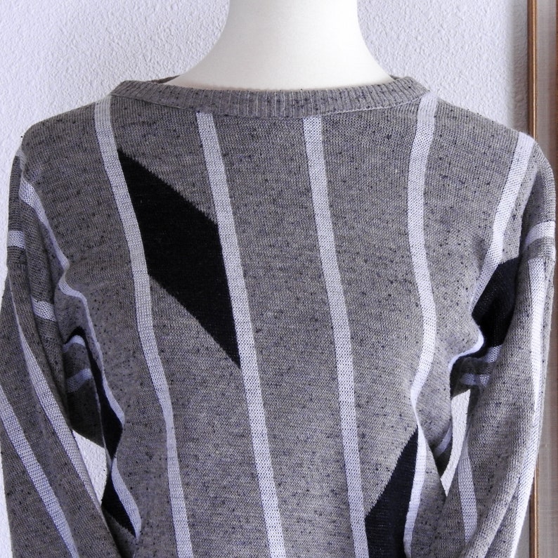 Vintage Knit Sweater Geometric Pattern image 2