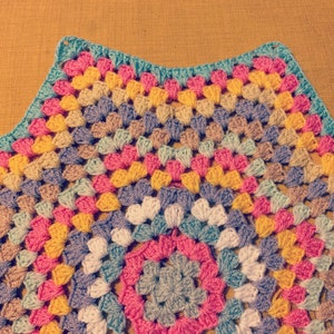 Granny Star Blanket Beginners Crochet image 10