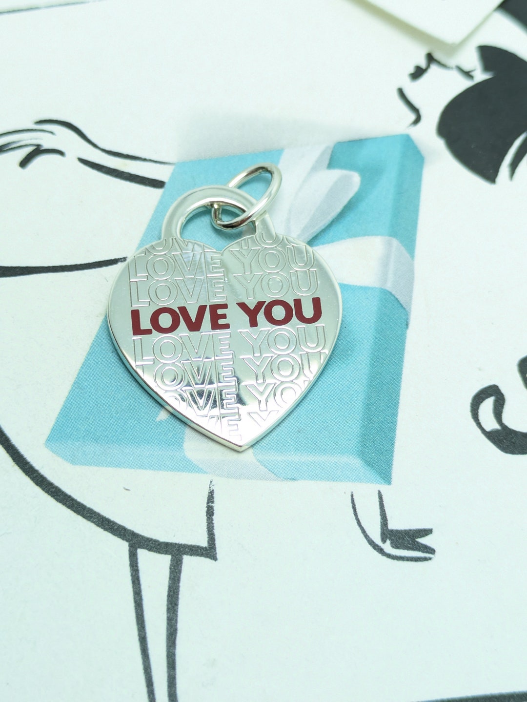 Ciondolo a cuore con scritta Love You in autentico smalto rosso