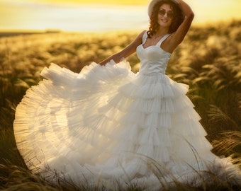 Beach Wedding Skirt, White Tiered Wedding Skirt, Bridal Skirt, Wedding Separates, Maxi Skirt Ruffle, Couture Tulle Skirt, Designer Skirt