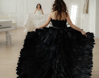Black Swan Dress, Goth Prom Dress, Raven Feather Dress, Gothic Fantasy Ball Gown, Feather Gown,Womens Clothing,Gothic Princess Dress,Cosplay