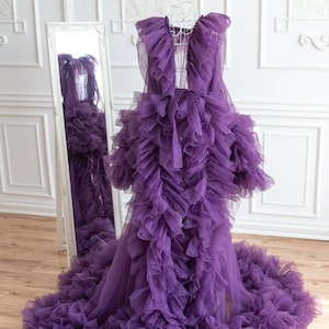 Boudoir Dressing Gown, Luxury Widow Robe, Maternity Photoshoot Dress, Old Hollywood Robe, Purple Maternity Fluffy Gown, Pregnancy Puffy Gown