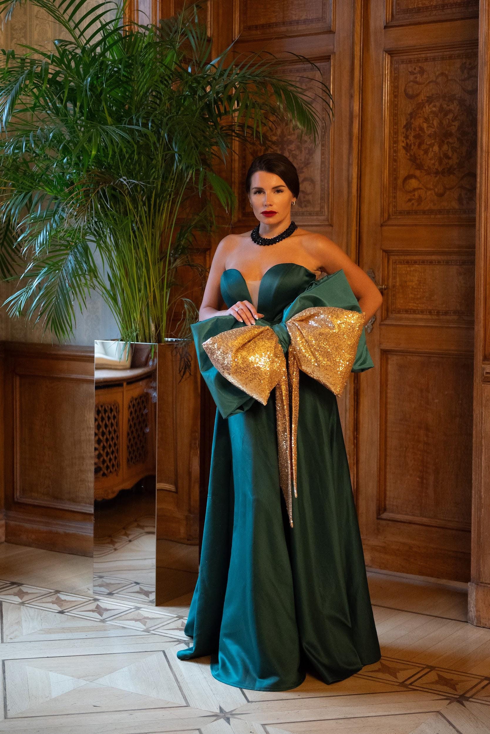 Emerald Green Formal Dress, Gala Dress, Wedding Guest Dress, Cocktail Ball Gown with Big Bow, Couture Dress, Black Tie Gown,Photoshoot Dress