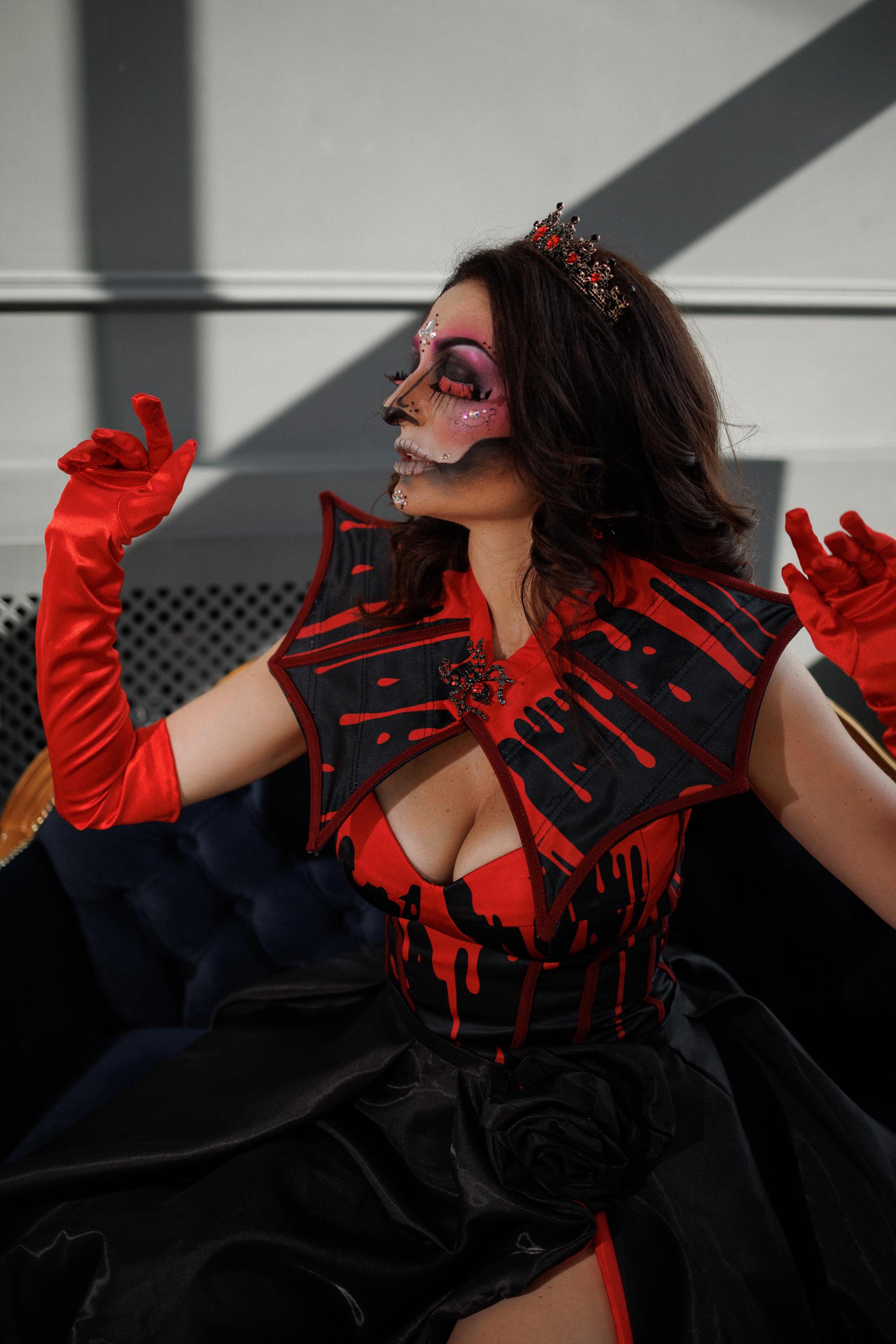 Halloween Adult Costume, Women Vampire Costume, Blood Drips Corset & Skirt, Gothic Black Red Dress, Dark Angel Costume, Horror Photoshoot