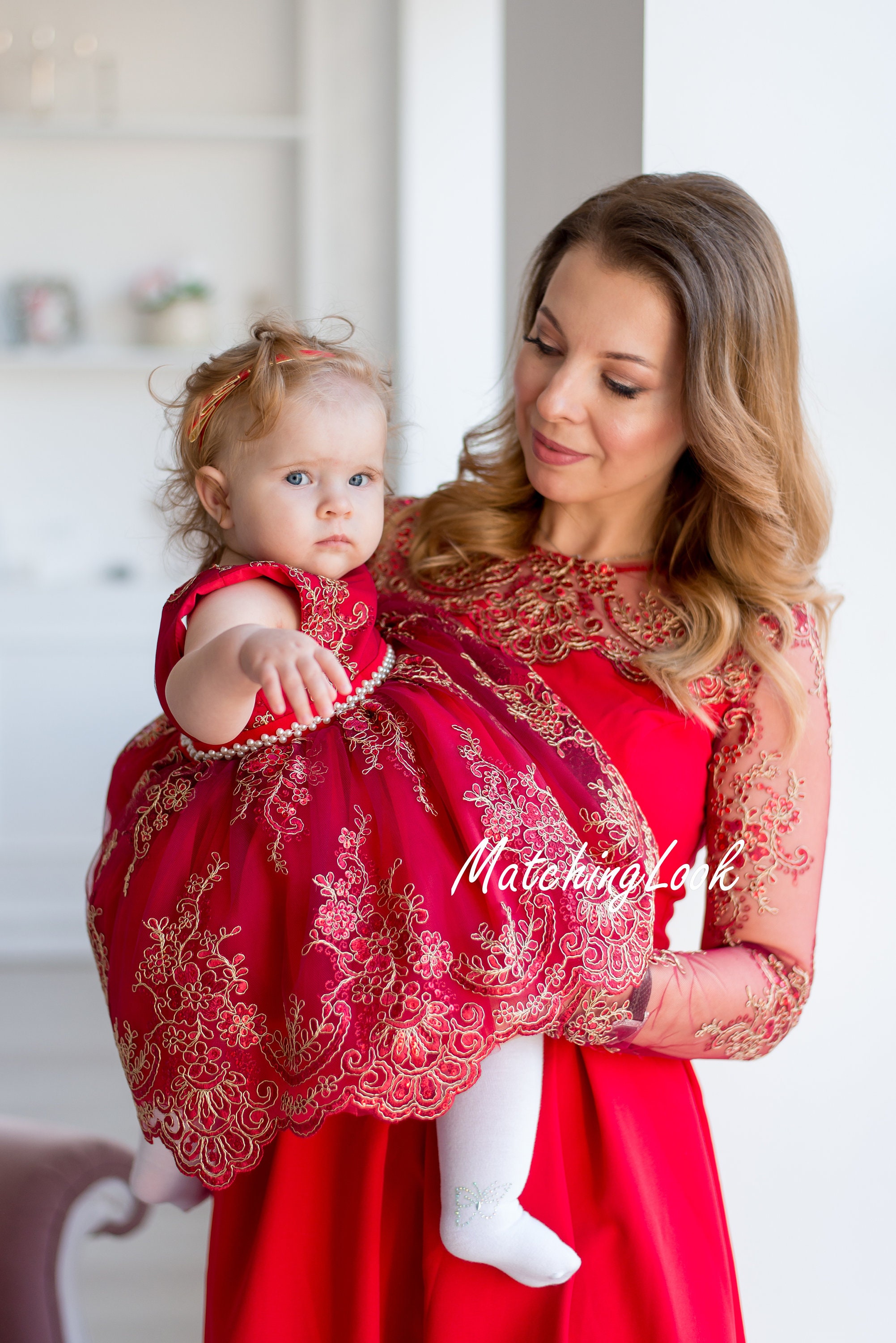 Mom baby dresses online