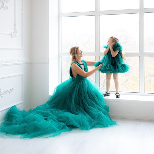 Mommy And Me Dresses For Photoshoot, Emerald Green Tulle Ball Gown, Girls Formal Dress, Mother Daughter Matching Tulle Dress, Evening Gown Mommy And Me Dresses For Photoshoot, Emerald Green Tulle Ball Gown, Girls Formal Dress, Mother Daughter Matching Tulle Dress, Evening Gown
