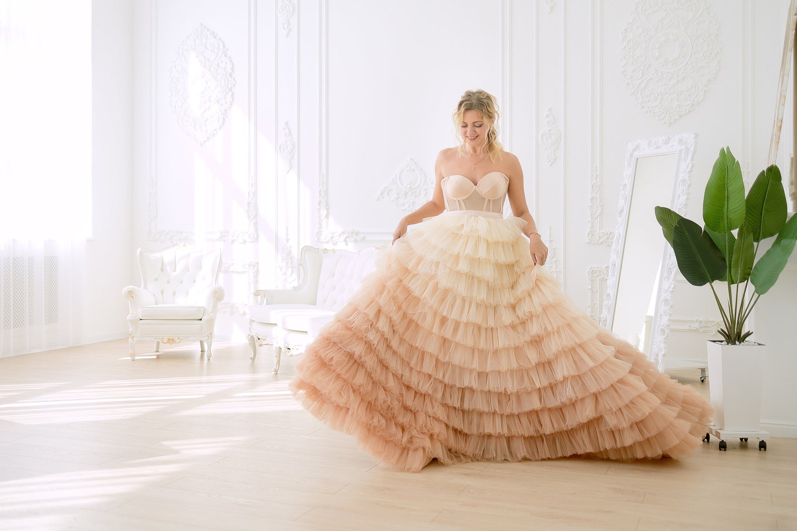 Ombré Pleated Dress (Champagne)