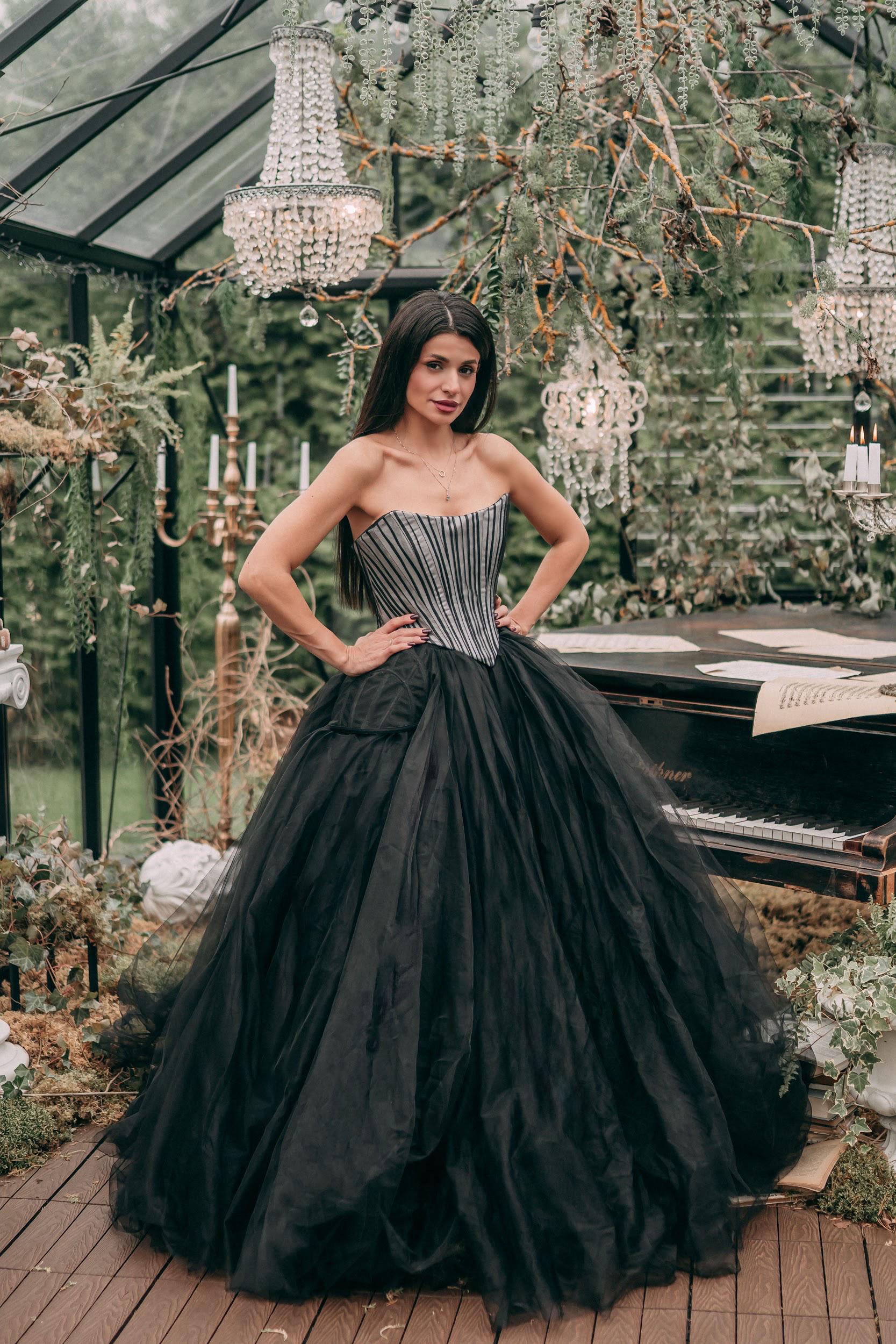black basque waist dress Black Basque Waist Wedding Dress Gothic Romance - Alternative and Extraordinary Wedding Dress For Bride