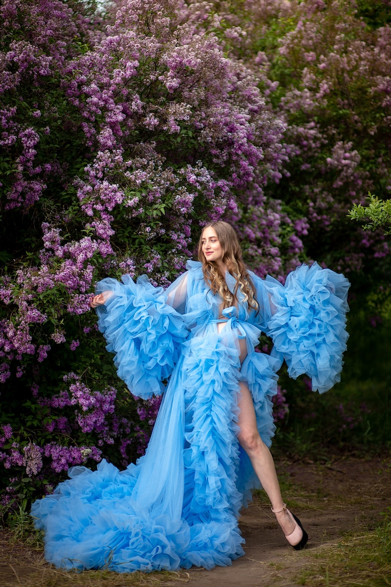maternity robes and gowns