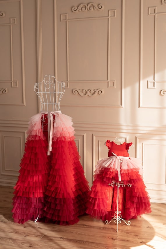 fitted lace wedding dress Red Tulle A-line Strapless Layers Bows Long Prom Dresses With Side Slit,  MP928 main image 1