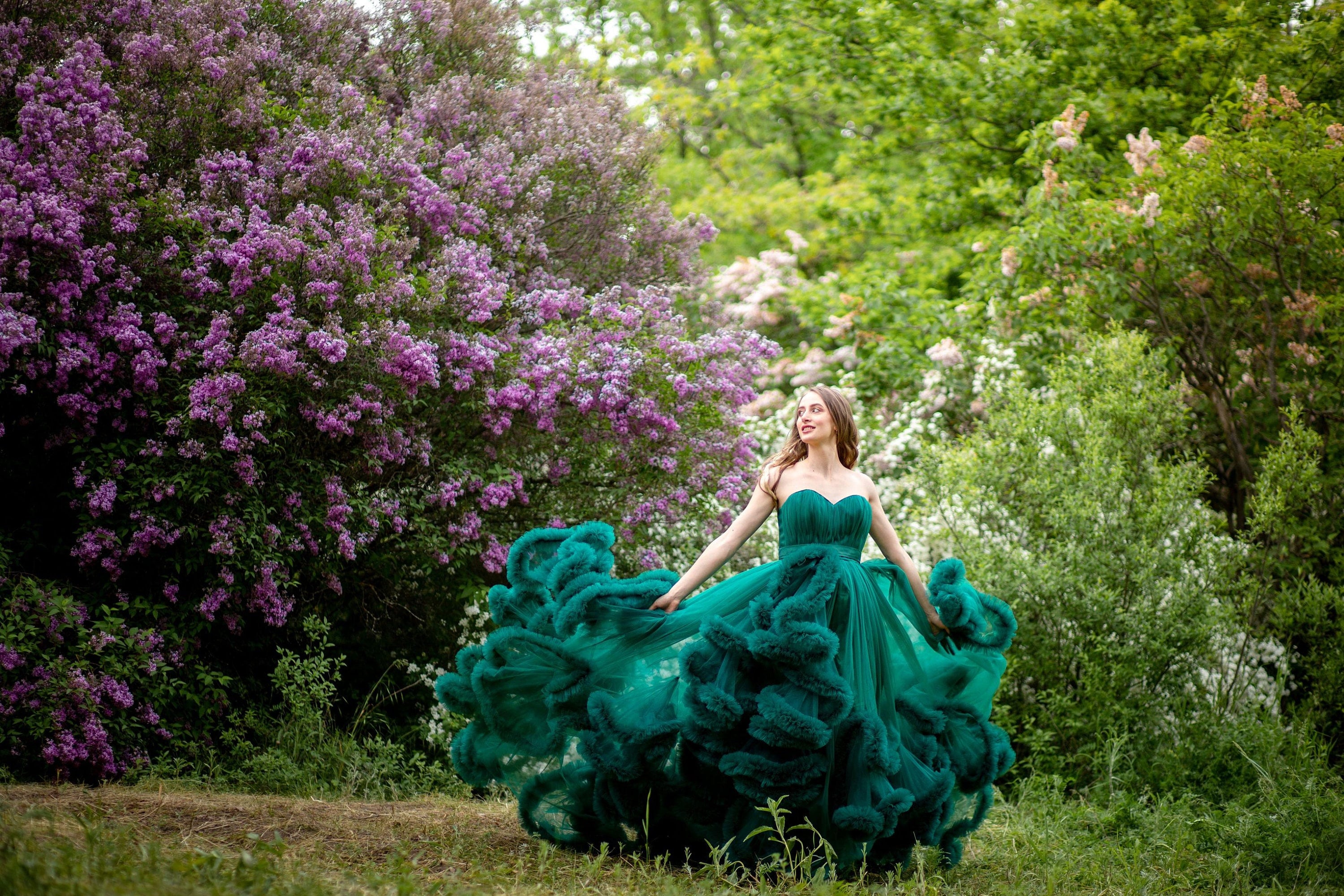 green dress photoshoot Emerald Green Ombre Photoshoot Dress Plum and Peaches