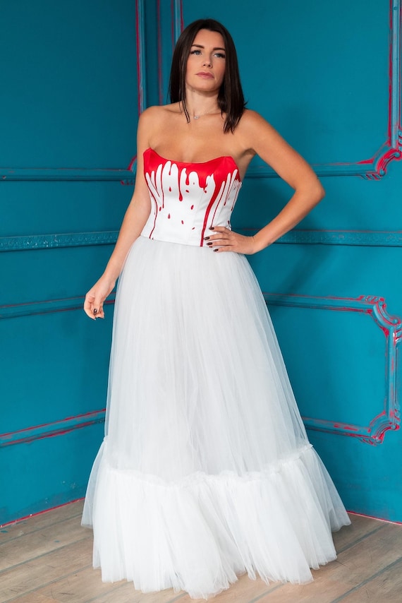 strapless open back dress Gothic Black Lace Wedding Dress with Red Lining Blair Size 24W / Black