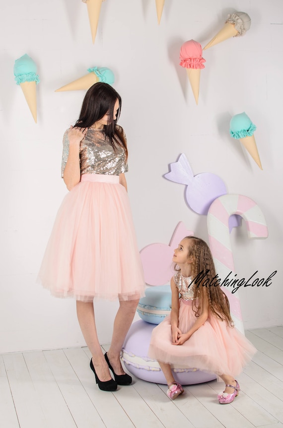 Robe assortie mere fille robe a paillettes doree tenue maman et moi robe de soiree fille rose robe de bebe tutut robe de photographie pour tout petits Etsy Canada