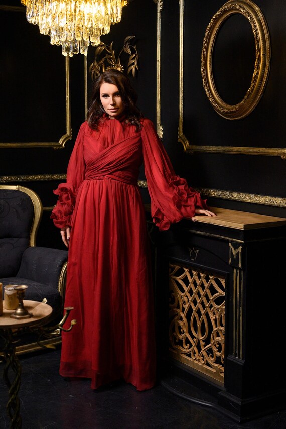 Vestido longo de chiffon de seda vermelho escuro, punhos