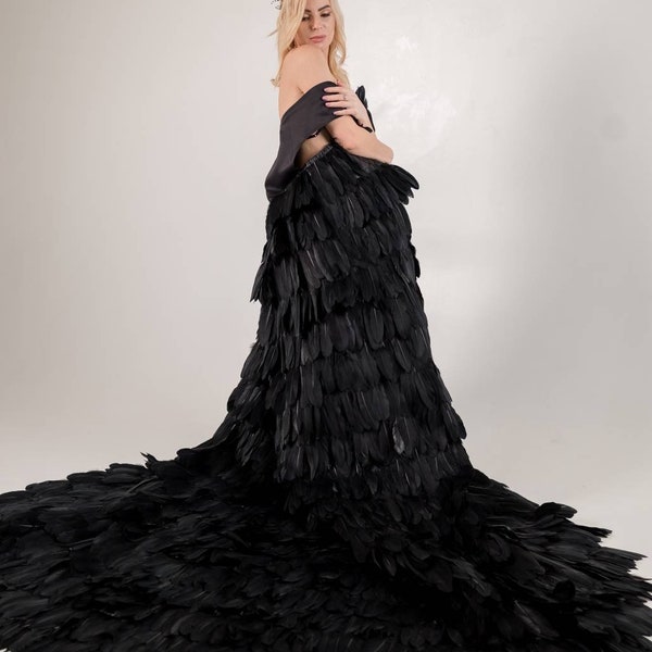 Black Feather Cape, Raven Feather Cloak, Black Angel Feather Robe, Photoshoot Robe, Feather Gown, Widow Robe, Feather Boudoir Robe, Photo