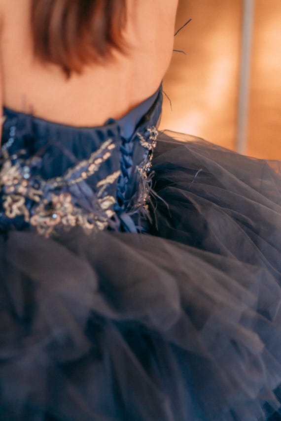 Abito Da Ballo In Tulle Con Pizzo - Scollo A V E Spalline Sottili - Lunghezza A Terra - Personalizzabile - Per Cerimonie E Festa - 3