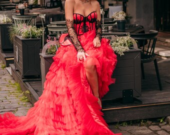 red corset dress costume Gown, Cocktail Party Dress, Photography Gowns, Halloween Costume, Queen Of Hearts Costume, Womens Clothing, Couture High Neck Chiffon Wedding alekai satan top SIZE:38/29
