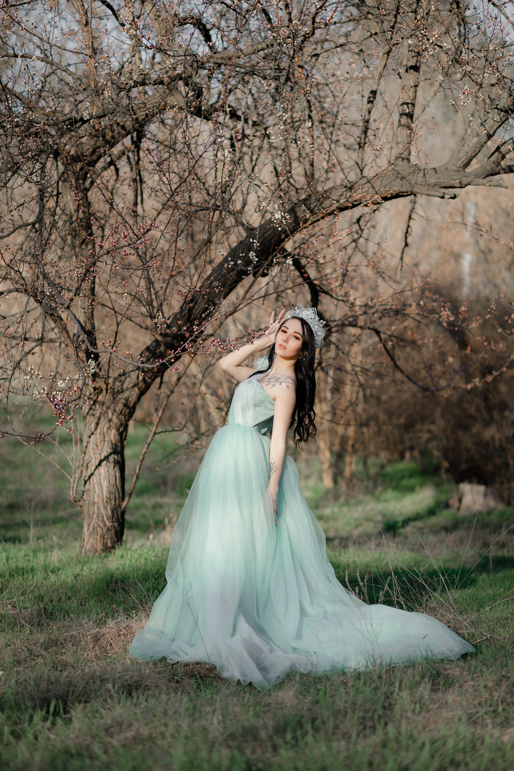 Sage Green Wedding Dress, One Shoulder Wedding Dress, Engagement Photoshoot Dress, Maternity Dress, Prom Tulle Dress, Sweet 16 Ballgown M Sage Green Wedding Dress, One Shoulder Wedding Dress, Engagement Photoshoot Dress, Maternity Dress, Prom Tulle Dress, Sweet 16 Ballgown M