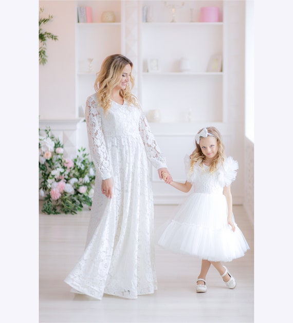 Mother Daughter Matching Dress, off White Dress, Lace Christening Gown,  Baptism Dress, Mommy and Me Dress, Tutu Dress,special Occasion Dress 