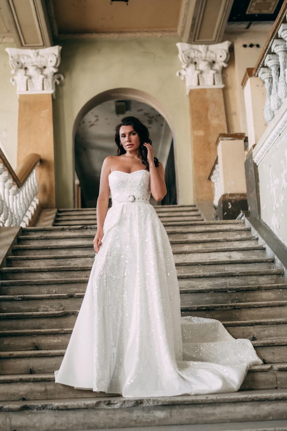 luxury beaded pearl wedding dress Luxury Long Mermaid Halter Beading Sleeveless Wedding Dress With Pearls