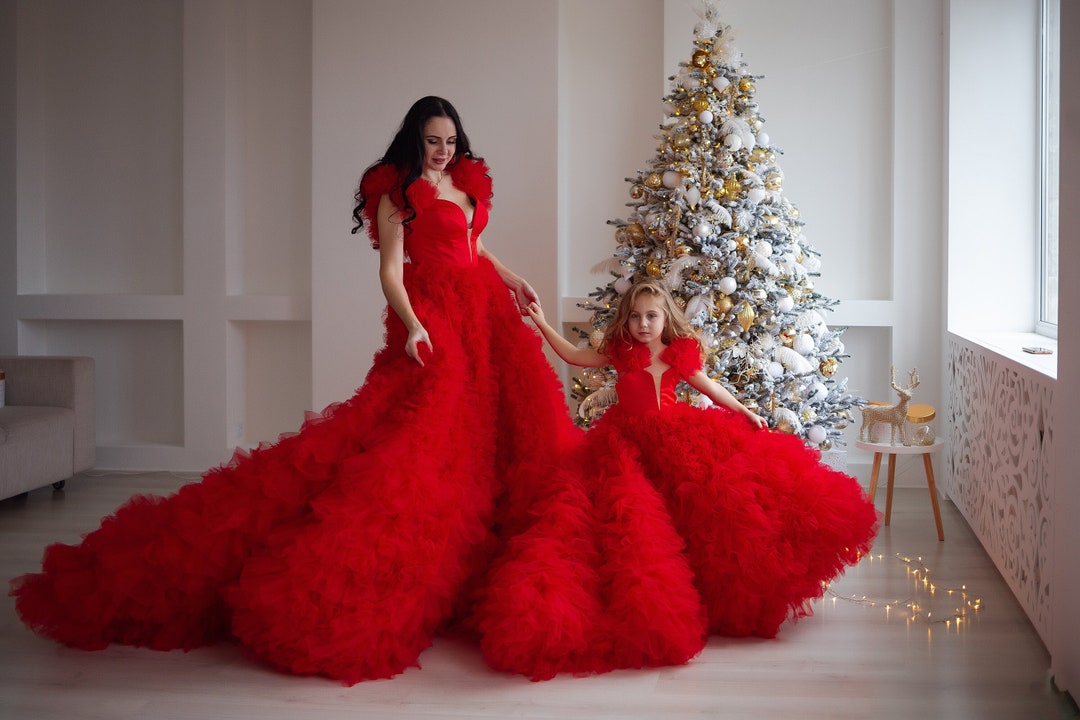 Red Mommy and Me Christmas Gown, Matching Family Clothing, Mother Daughter Holiday Photoshoot, Princess Tulle Tiered Gown, Rental Service - Etsy Red Mommy and Me Christmas Gown, Matching Family Clothing, Mother Daughter Holiday Photoshoot, Princess Tulle Tiered Gown, Rental Service - Etsy