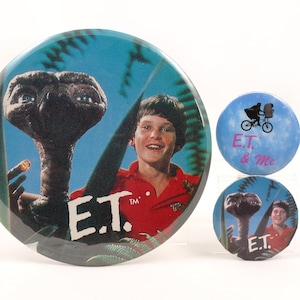 Lot of 3 Vintage 1982 E.T. The Extra Terrestrial Movie Pins with Jumbo 6&quot; Pinback Button - E.T. and Elliott, E.T. & Me
