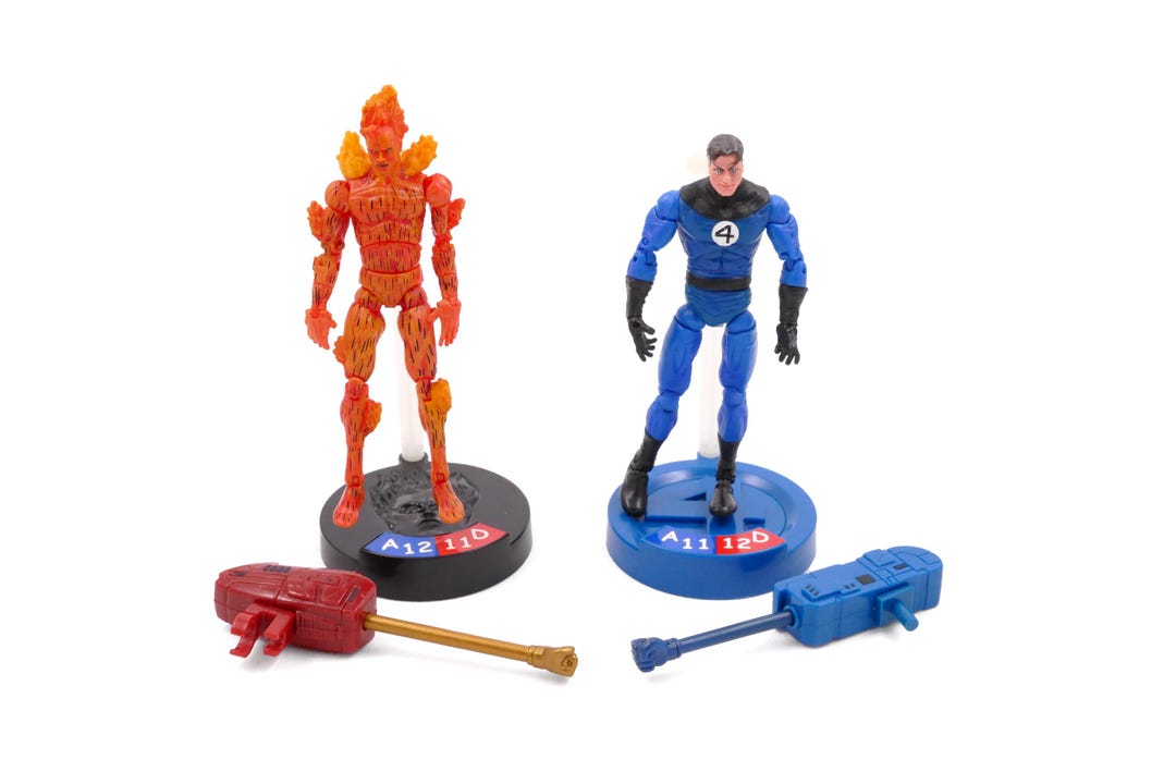 Human Torch and Mr. Fantastic Marvel Legends Showdown Action