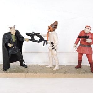 Star Wars &quot;Cinema Scenes&quot; Action Figure 3 Pack - Cantina Aliens - Tatooine Mos Eisley - 1990s Kenner Power of the Force