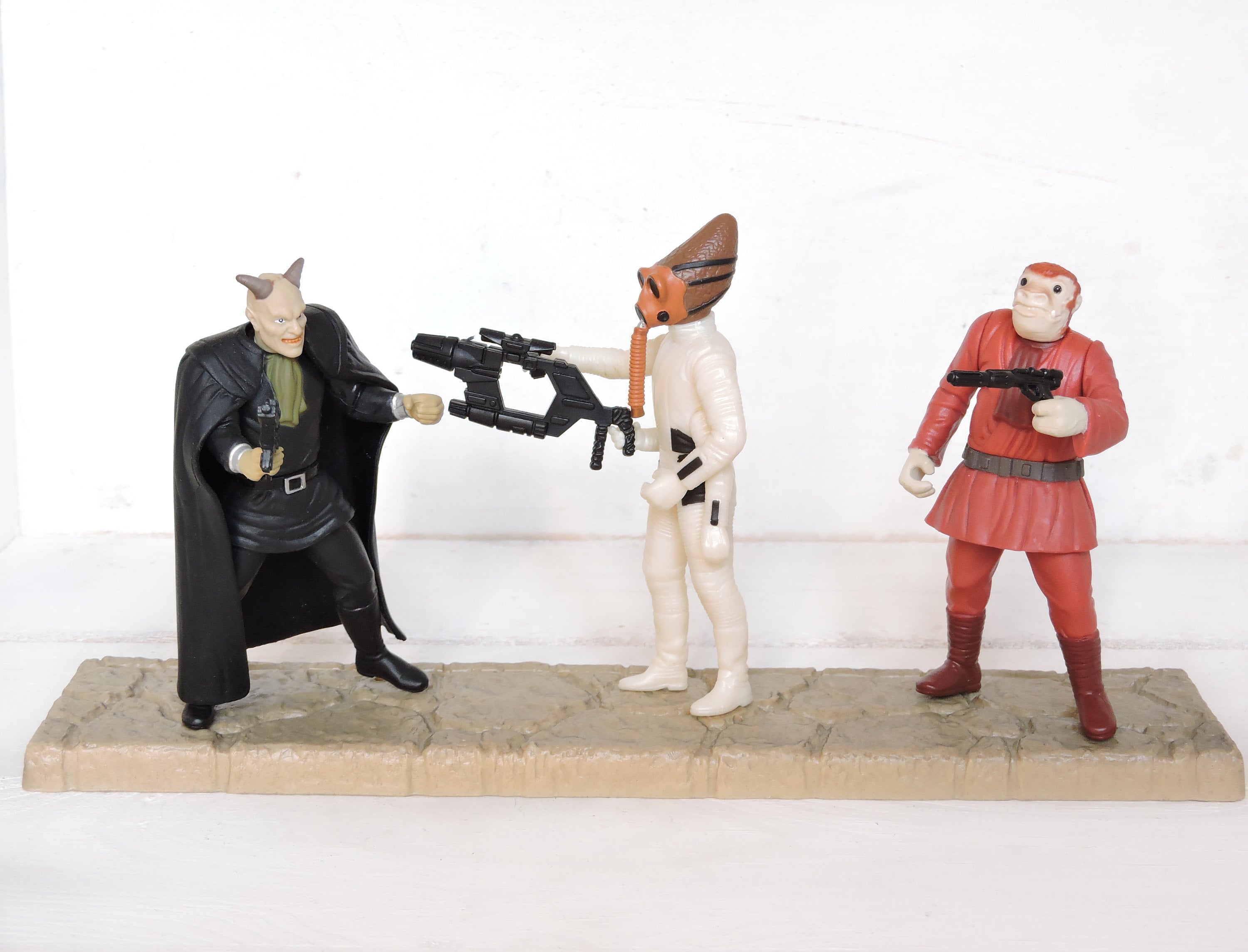 スターウォーズ　モスアイズリー　カンティーナ　シーン1&2 フィギュアセット スターウォーズ モスアイズリー カンティーナ シーン1&2