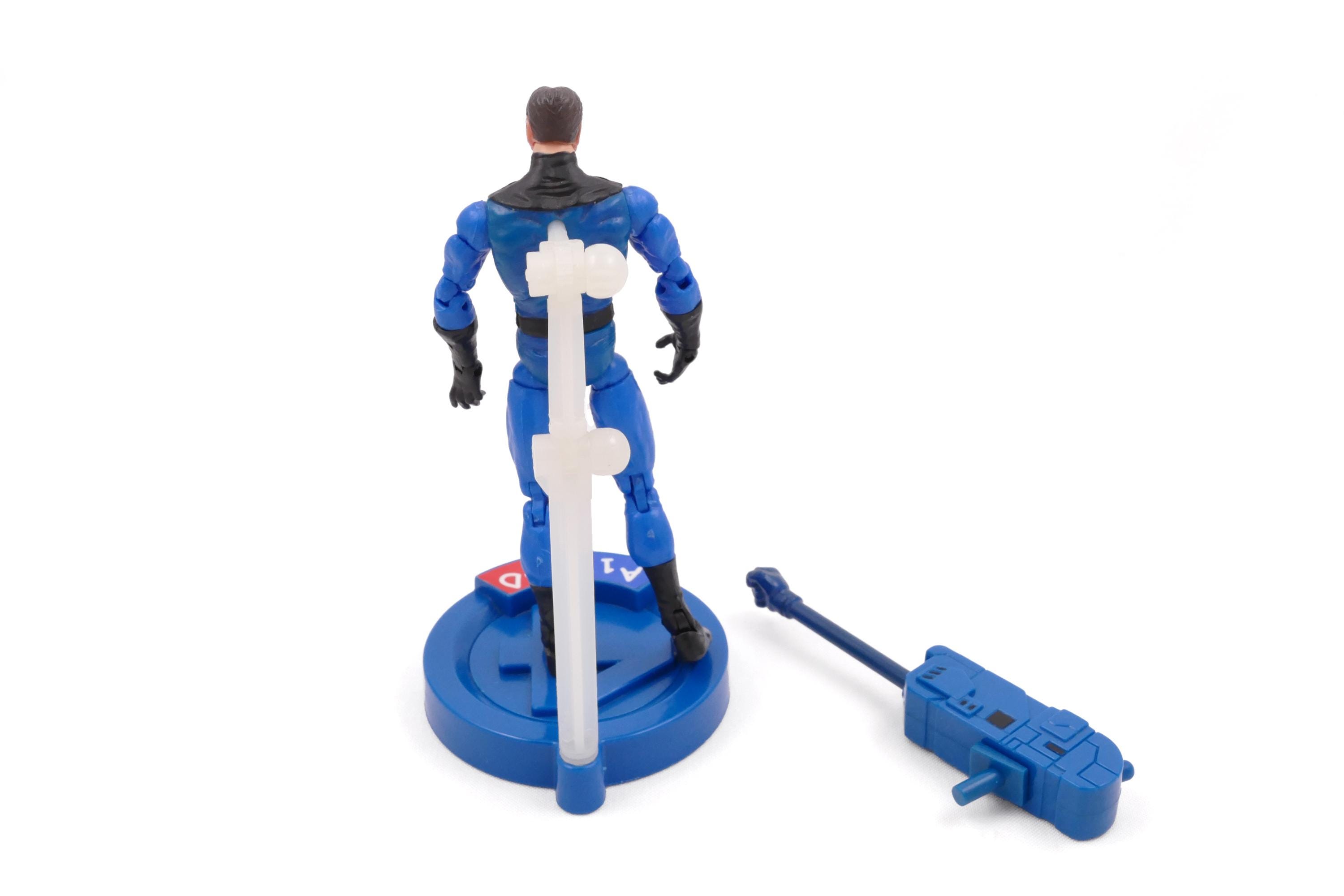 Human Torch and Mr. Fantastic Marvel Legends Showdown Action