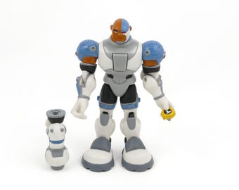 Teen Titans 2004 Action Sound Cyborg Figure - Complete Action Figure with Accessories - Power Sound Battle Yell
