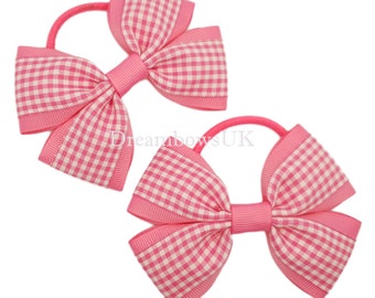 Fügen Sie einen Pop der Farbe mit Hot Pink Gingham Ribbon Haarschleifen auf dicken Bobbeln!