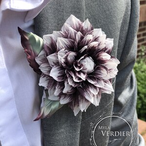 Men’s Boutonniere, Wedding Boutonniere, Groom’s Boutonniere, Groomsmen’s Boutonniere, Usher Father Grandfather Plum Pin