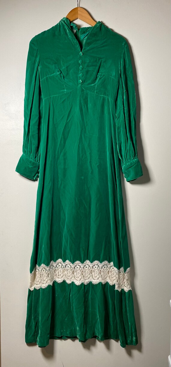 1970’s Green Velvet Maxi Dress