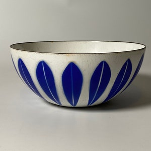 Rara ciotola Catherine Holm Blue Lotus degli anni '60