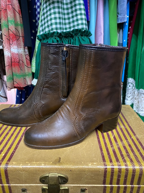 1970’s Brown Leather Fleece Lined Boots - image 1