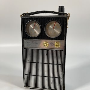 1960’s High Fidelity Radio