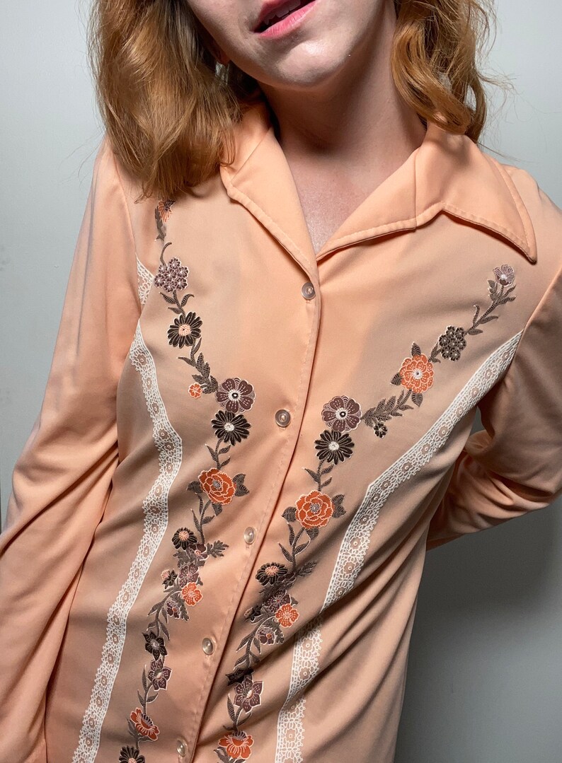 1970s Peach Floral & Lace Blouse image 2